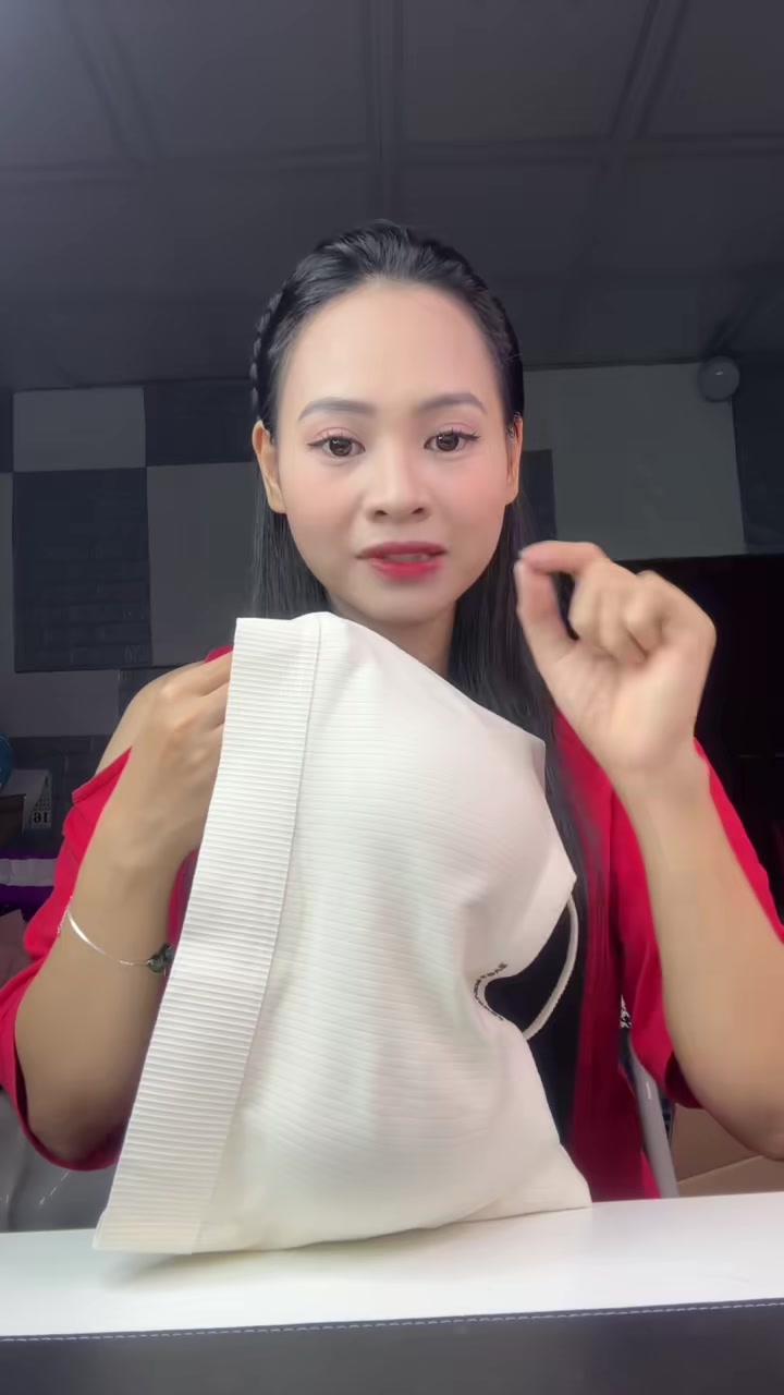 Áo bra đệm mỏng ko gọng, chất thun lạnh mặc mát     #aobra #aobranu #aobrakhonggong