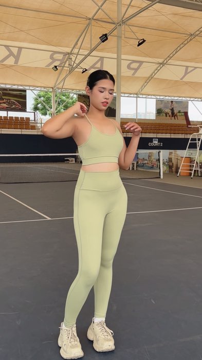 Set này đi tập bao tôn dáng và co giãn tốt luôn nha #reeta #sportswear #quanlegging #bra