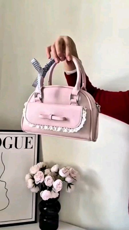 Túi xinh #tuixach #videohangthoitrang #shopeevideo #LuotVuiMuaLien #HangMoiVe #ShopeeCreator
