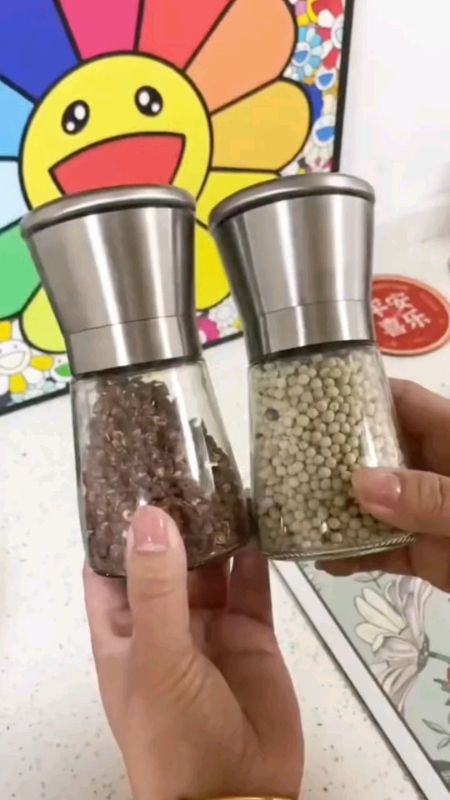 Dụng cụ xay hạt tiêu cầm tay #VideoHangGiaDung #shopeestyle #ShopeeVideo #ShopeeCreator #LuotVuiMuaLien #Videomuasam #SandealcungKOL