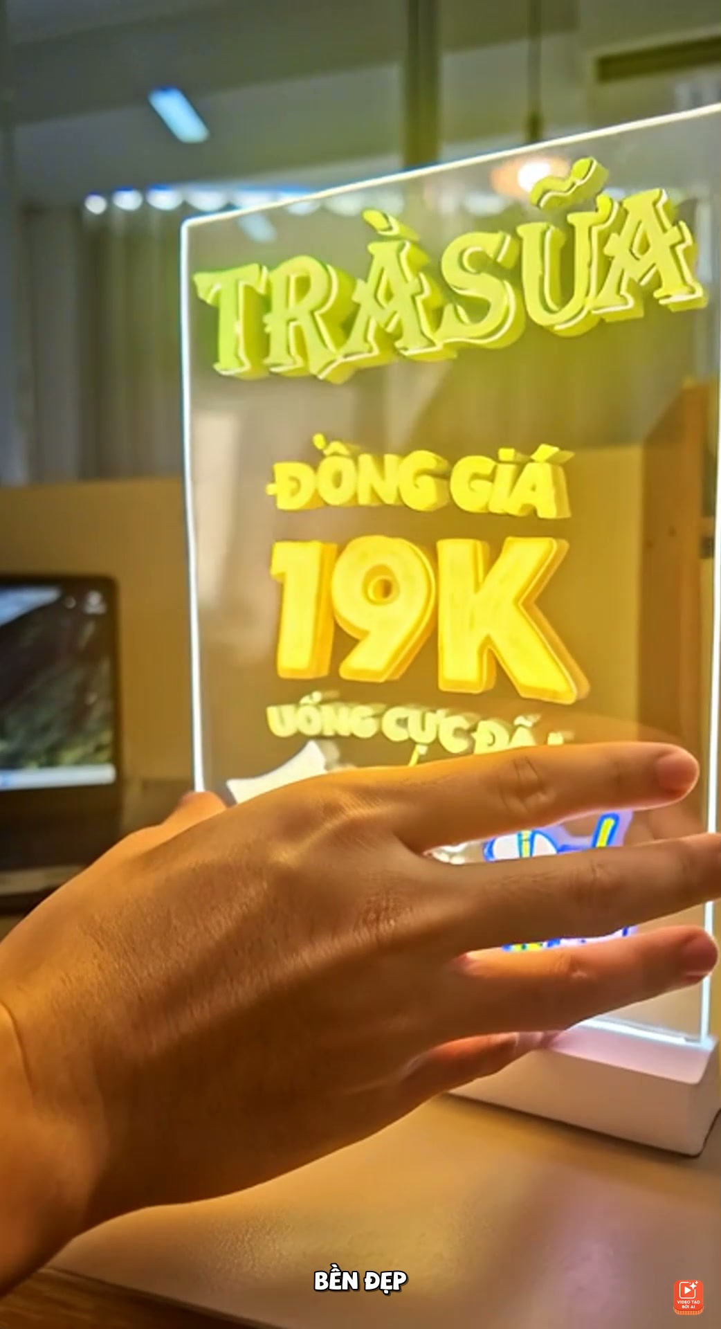 Bảng menu trà sữa LED viết xóa dễ dàng, ánh sáng nổi bật thu hút khách hàng! #foryou #BangLEDVietXoa #BangQuangCaoTraSua