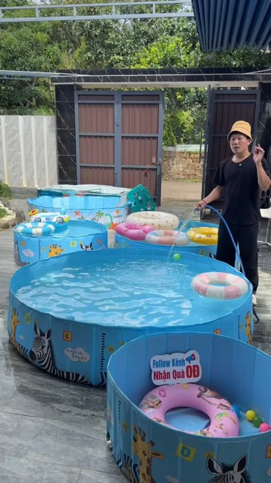Bể bơi gấp gọn không cần bơm hơi #beboigapgon #beboichobe #HangMoiVe #KOLUyTin #ShopeeVideo #LuotVuiMuaLien
