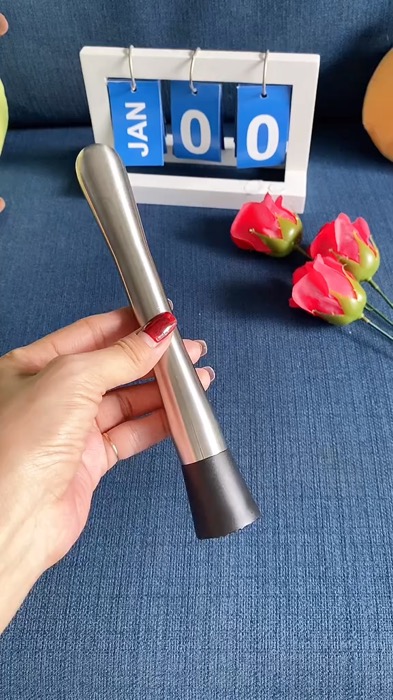 Chày dầm trái cây