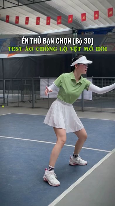 Mặc chạm sờ em thấy áo này thật sự khác biệt #entinhte #thoitrangthethao #pickleball #aothethao #Coolmate