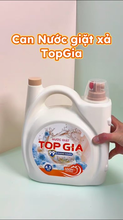 Can nước giặt xả TopGia 2 vòi tiện lợi #ShopeeVideo #ShopeeCreator #LuotVuiMuaLien #shopthinhhanh #SandealcungKOL #KOLUyTin #topgia #nuocgiatxa