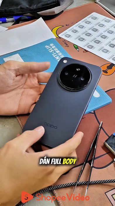 Kính cường lực OPPO không viền GOỎ #LuotVuiMuaLien #ShopeeCreator #HangMoiVe #ShopeeVideo