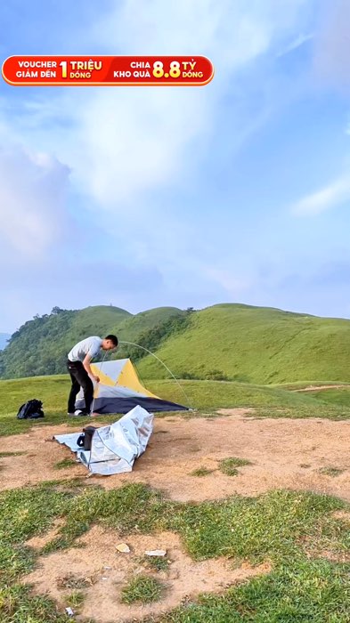 Naturehike Lều cắm trại siêu nhẹ Bleik series Lều cắm trại 2 / 3 người #ShopeeVideo #HangMoiVe #KOLUyTin #LuotVuiMuaLien #giadung #xuhuong
