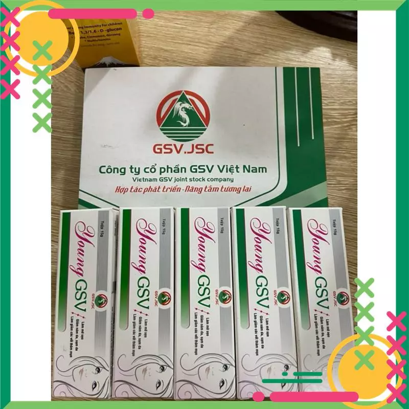 Young GSV - Làm mờ sẹo, giảm nám da, xoá thâm mụn. Tube 15g MSP90653