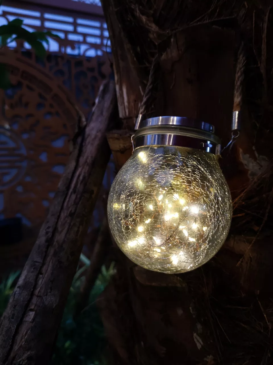 Solar Powered 30 LED Crackle Ball Jar Fairy Light For Outdoor Garden Tree photo review