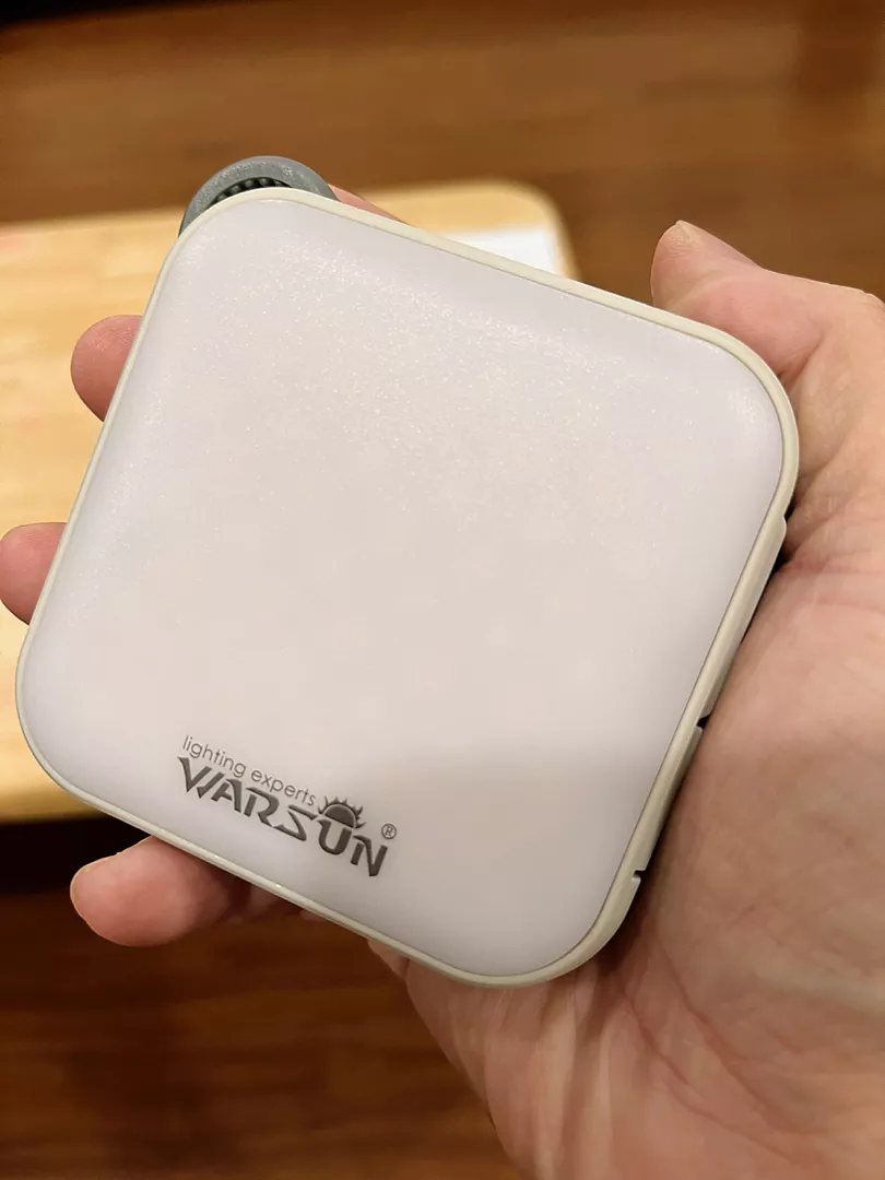Đèn sạc Warsun CP36 - Sự lựa chọn hoàn hảo cho các hoạt động ngoài trời