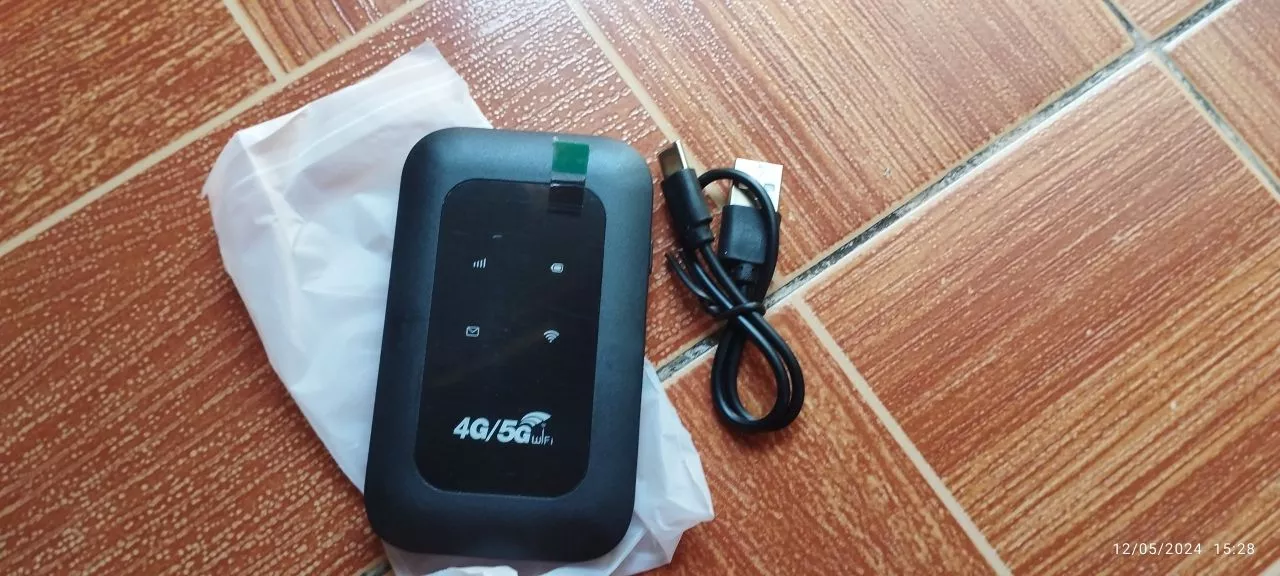 Wireless Portable Wifi - 4G Mobile Hotspot photo review