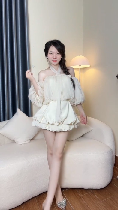 Set này mặc cute quá #ShopeeVideo #ShopeeCreator #LuotVuiMuaLien #VideohangThoiTrang #KOCUyTin #xuhuong