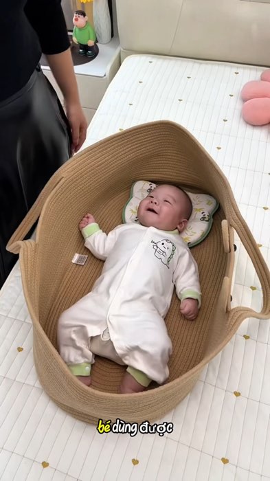 Giỏ Nôi Ngủ Cho bé sơ sinh đa năng- an toàn cho bé #dochobe #ShopeeCreator #LuotVuiMuaLien #ShopeeVideo #noingu #gionoingu #giỏ #mebe