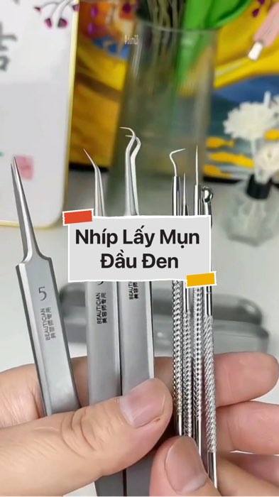￼Nhíp Lấy Mụn Đầu Đen #VideohangLamDep#shopeestyle#ShopeeVideo#ShopeeCreator #LuotVuiMuaLien#KOLUyTin#Videomuasam #SandealcungKOL #diumi161