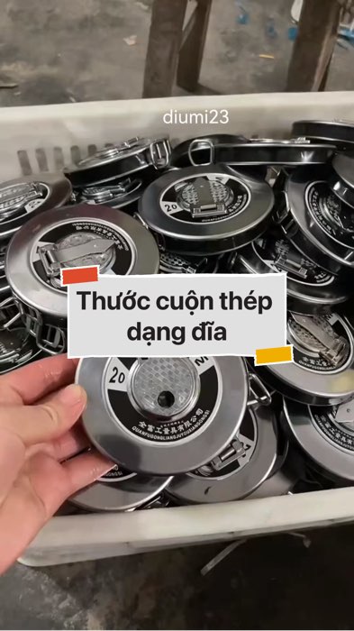 Thước cuộn thép dạng đĩa #VideohangDoiSong#ShopeeVideo#ShopeeCreator #LuotVuiMuaLien#KOLUyTin#Videomuasam #SandealcungKOL #diumi305