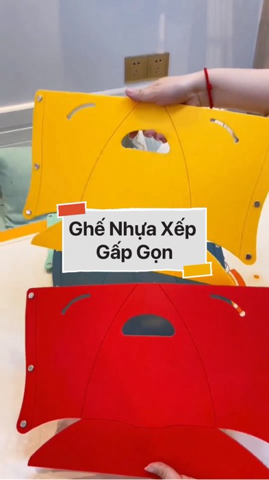 Ghế Nhựa Xếp Gấp Gọn Dạng Túi Xách #VideohangDoiSong#ShopeeVideo#ShopeeCreator #LuotVuiMuaLien#KOLUyTin#Videomuasam #SandealcungKOL #diumi541