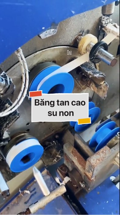 ￼Băng tan cao su non #VideohangDoiSong#ShopeeVideo#ShopeeCreator #LuotVuiMuaLien#KOLUyTin#Videomuasam #SandealcungKOL #diumi654