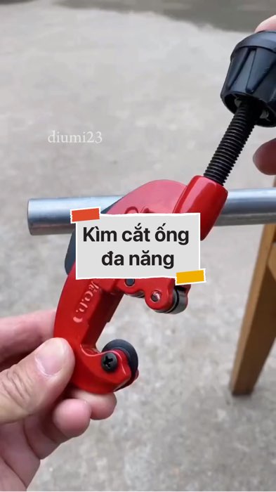 ￼Kìm cắt ống đa năng #VideohangDoiSong#ShopeeVideo#ShopeeCreator #LuotVuiMuaLien#KOLUyTin#Videomuasam #SandealcungKOL #diumi962