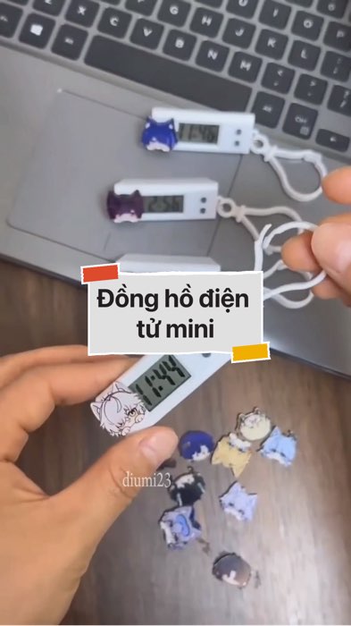 Đồng hồ điện tử mini #VideohangDienTu#shopeestyle#ShopeeVideo#ShopeeCreator #LuotVuiMuaLien#KOLUyTin#Videomuasam #SandealcungKOL #diumi970