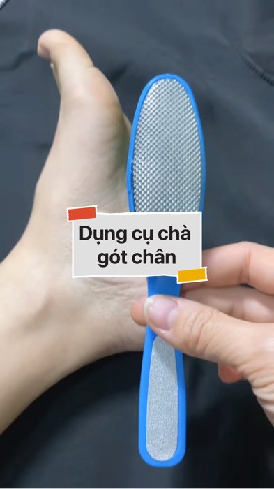 ￼Dụng cụ chà gót chân #VideohangDoiSong#ShopeeVideo#ShopeeCreator #LuotVuiMuaLien#KOLUyTin#Videomuasam #SandealcungKOL #diumi144