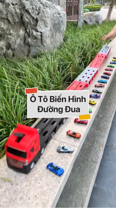￼Ô Tô Tải Biến Hình Thành Đường Đua #VideoHangMevaBe#shopeestyle#ShopeeVideo#ShopeeCreator#LuotVuiMuaLien #diumi680