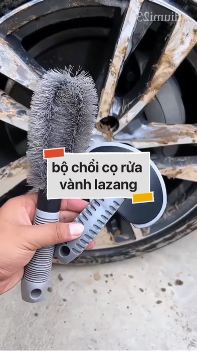 ￼Combo bộ chổi cọ rửa vành lazang #VideohangDoiSong#ShopeeVideo#ShopeeCreator #LuotVuiMuaLien#KOLUyTin#Videomuasam #SandealcungKOL #diumi30