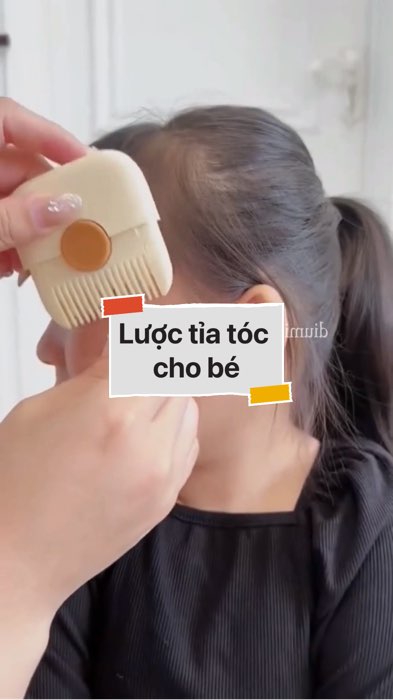 ￼Lược Cắt Tóc 2 Trong 1 Cho Bé #VideoHangMevaBe#shopeestyle#ShopeeVideo#ShopeeCreator#LuotVuiMuaLien #diumi77