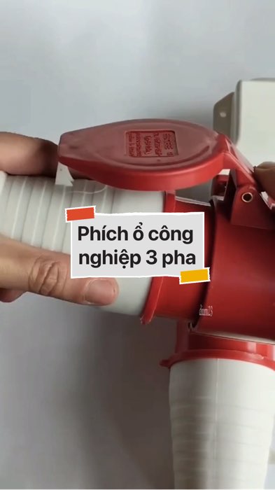 Phích ổ công nghiệp 3 pha #VideohangDoiSong#ShopeeVideo#ShopeeCreator #LuotVuiMuaLien#KOLUyTin#Videomuasam #SandealcungKOL #diumi150