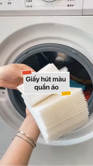 Giấy hút màu quần áo #VideohangDoiSong#ShopeeVideo#ShopeeCreator #LuotVuiMuaLien#KOLUyTin#Videomuasam #SandealcungKOL #diumi356