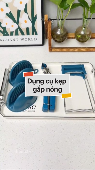 ￼Dụng cụ kẹp gắp nóng #VideoHangGiaDung#shopeestyle#ShopeeVideo#ShopeeCreator #LuotVuiMuaLien #diumi464