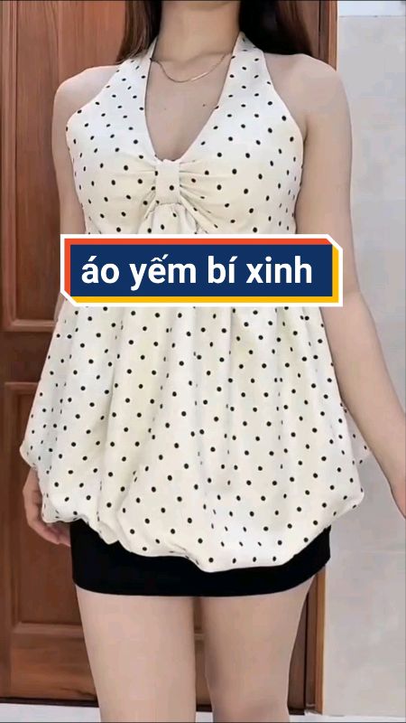 Áo yếm bí xinh xắn #aokieu #ShopeeaCreator #HangMoiVe #ShopeeVideo #LuotVuiMuaLien #VideohangThoiTrang