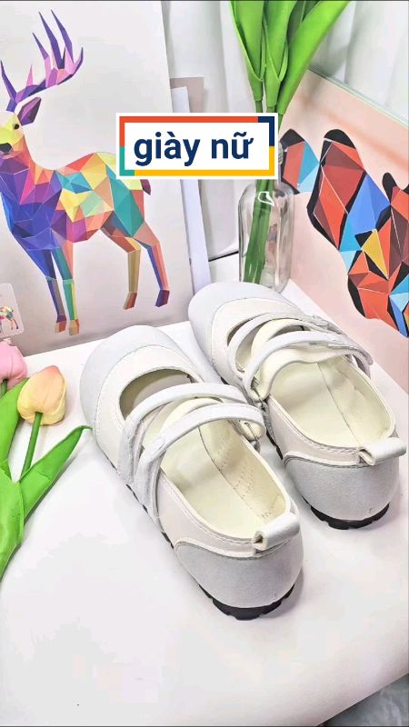Giày sandal đế lười hai quai thiết kế basic #HangMoiVe #ShopeeVideo #ShopeeCreator #LuotVuiMuaLien #SandealcungKOL