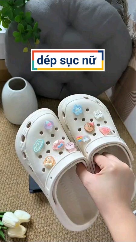 Dép dục nữ xinh #depsuc #depnu #SandealcungKOL #HangMoiVe #VideohangThoiTrang #LuotVuiMuaLien #ShopeeCreator #ShopeeVideo