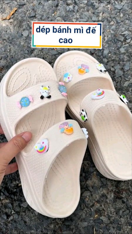 Dép bánh mì nữ hai quai xinh #depnu #LuotVuiMuaLien #VideohangThoiTrang #SandealcungKOL #HangMoiVe #ShopeeVideo #ShopeeCreator