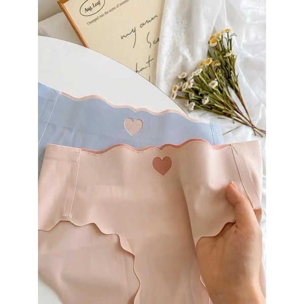 Quần Lót Lụa Lạnh Hình Tam Giác Lưng Vừa Nâng Hông Không Để Lại Dấu Vết  Mát Mẻ 8335