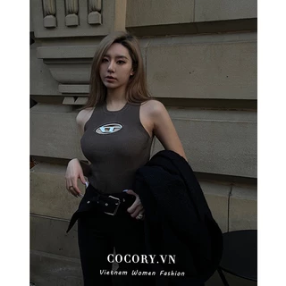 Cocorygirl Áo Croptop Trễ Vai Dáng Ôm In Chữ Phong Cách Đường Phố Gợi Cảm Thời Trang Cho Nữ