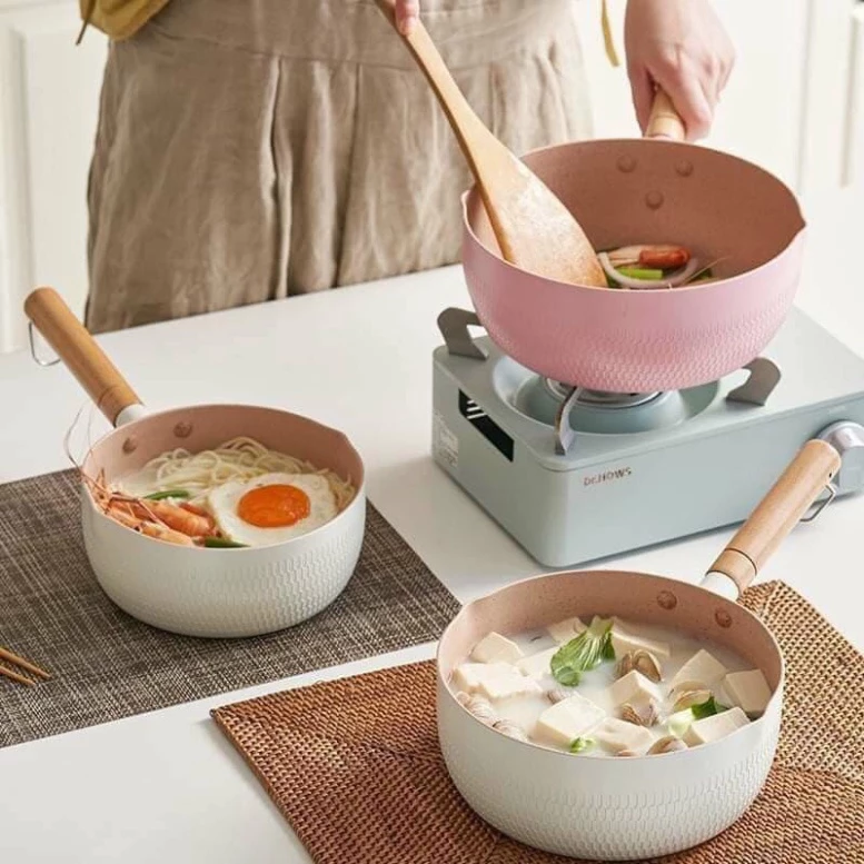 Chảo đá chống dính sâu lòng vân đá 18cm dùng cho mọi loại bếp.ĐTCA HOT 2023