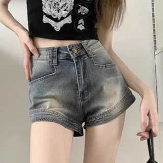 Quần Short Jeans Nữ , Quần Đùi Nữ Chất Liệu Denim Màu Xanh Cổ Điển Giản Dị L019