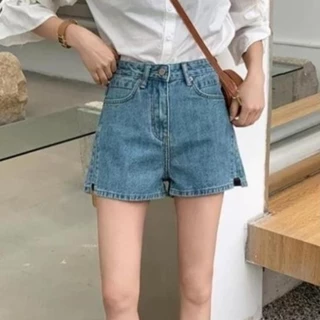 Quần Short Jeans Nữ, Quần Đùi Nữ Xẻ Gấu Màu Xanh Chất Liệu Bền Đẹp Siêu Xinh Cá Tính Giản Dị Độc Lạ  L006