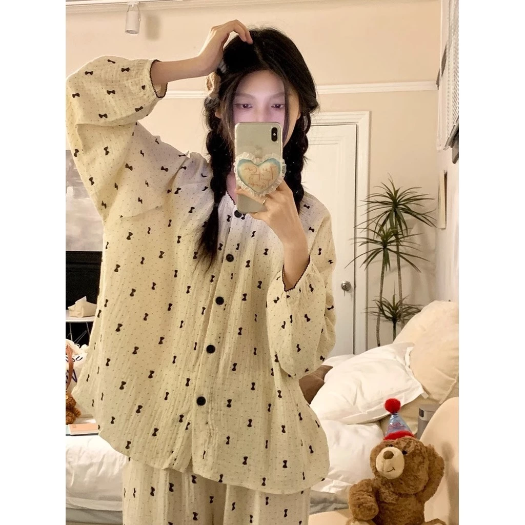 [SẴN] 671_Bộ ngủ nữ, pijama dài tay hoạ tiết nơ đen chất muslin | 9scat | Hàng QCCC