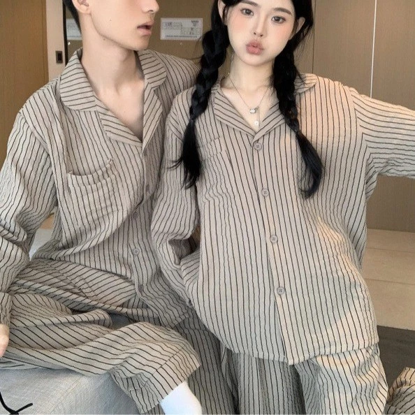 531_ Bộ ngủ nam nữ, pijama cặp đôi dài tay cổ V hoạ tiết kẻ sọc nâu chất cotton | Hàng QCCC | 9scat