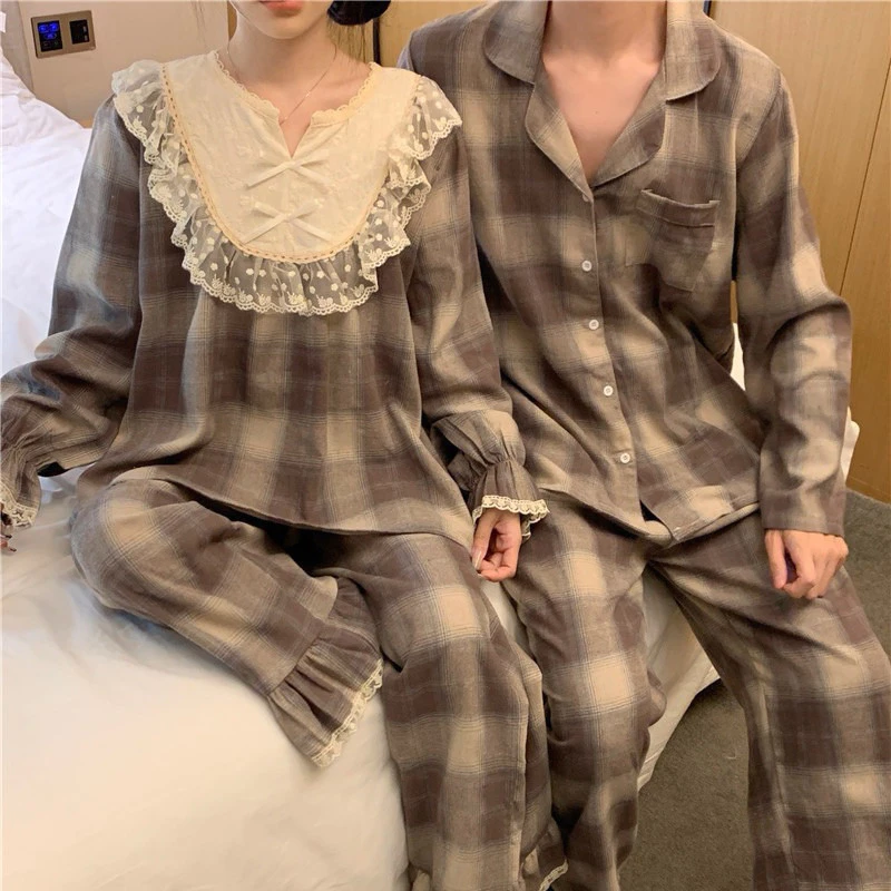 [SẴN] 539_Bộ ngủ nam váy nữ, pijama đôi dài tay chất cotton dạ kẻ caro nâu | Hàng QCCC | 9scat