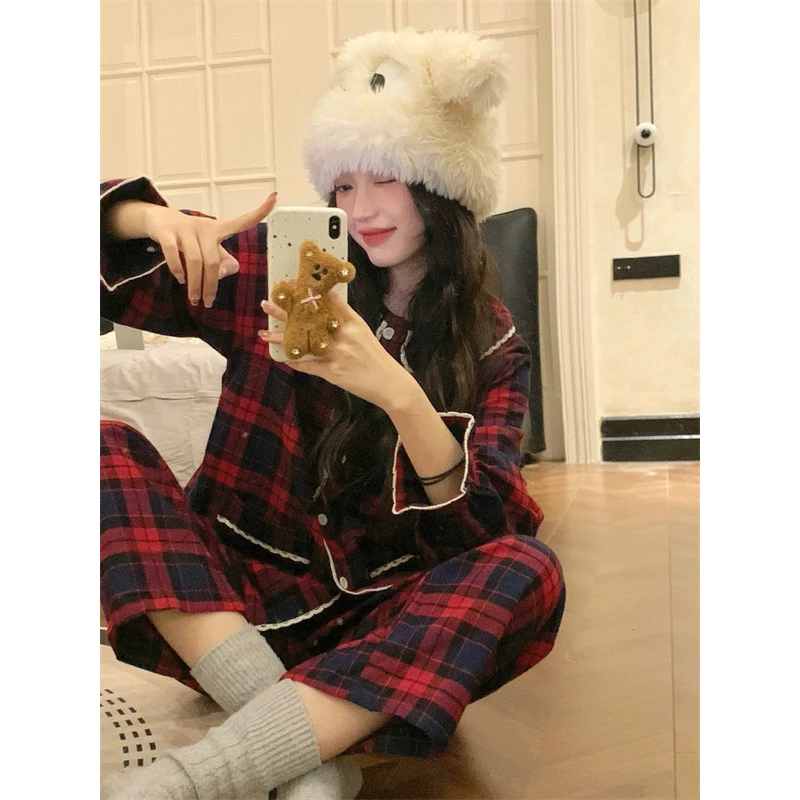 203_ Bộ ngủ nữ, pijama dài tay cotton kẻ caro Noel đỏ dáng cổ sen | 9scat | Hàng QCCC