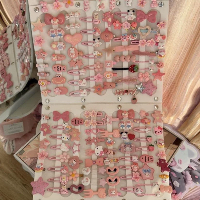 Set 50 kẹp tóc màu hồng,Màu xanh cho bé gái siêu dễ thương phong cách hàn quốc - Combo,Vỉ 50 kẹp tóc Hello Kitty kute
