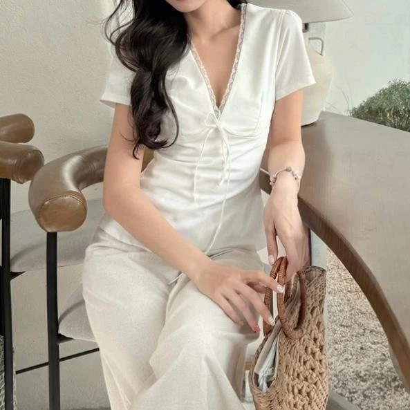 Áo kiểu linen xinh cổ V form fit dáng viền ren mùa hè phong cách hàn quốc M217