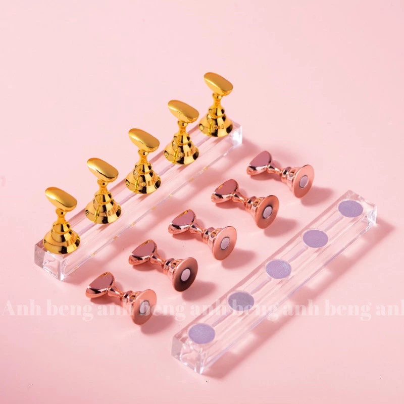 Đế gắn móng giả tập làm Nail , đế móng mẫu quân cờ