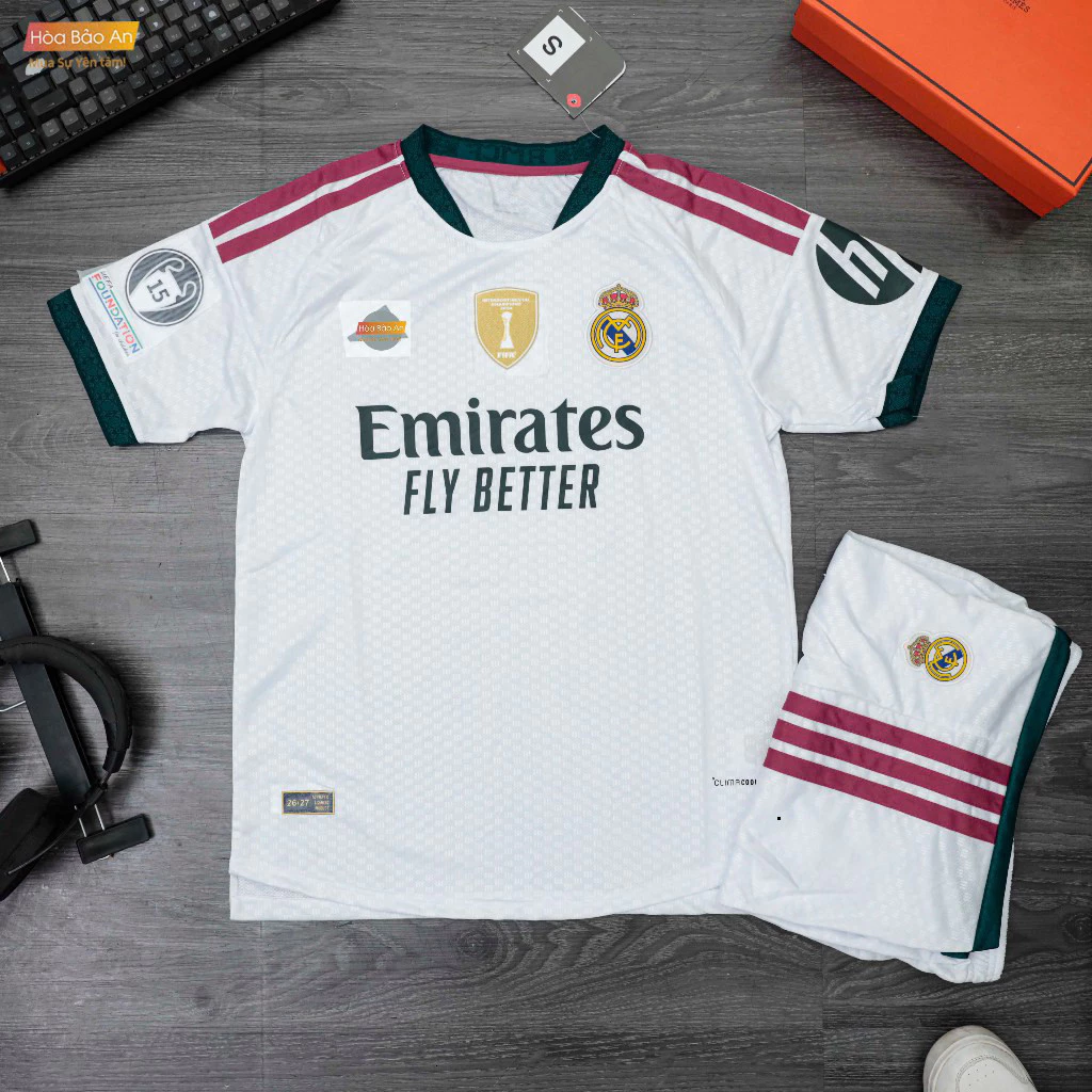 In tên số Nè AE! Bộ Quần Áo Bóng Đá CLB Real Madrid Mẫu Số 4 Mùa Giải 2025/2026, Vải Polyester Thái Gai Lưới