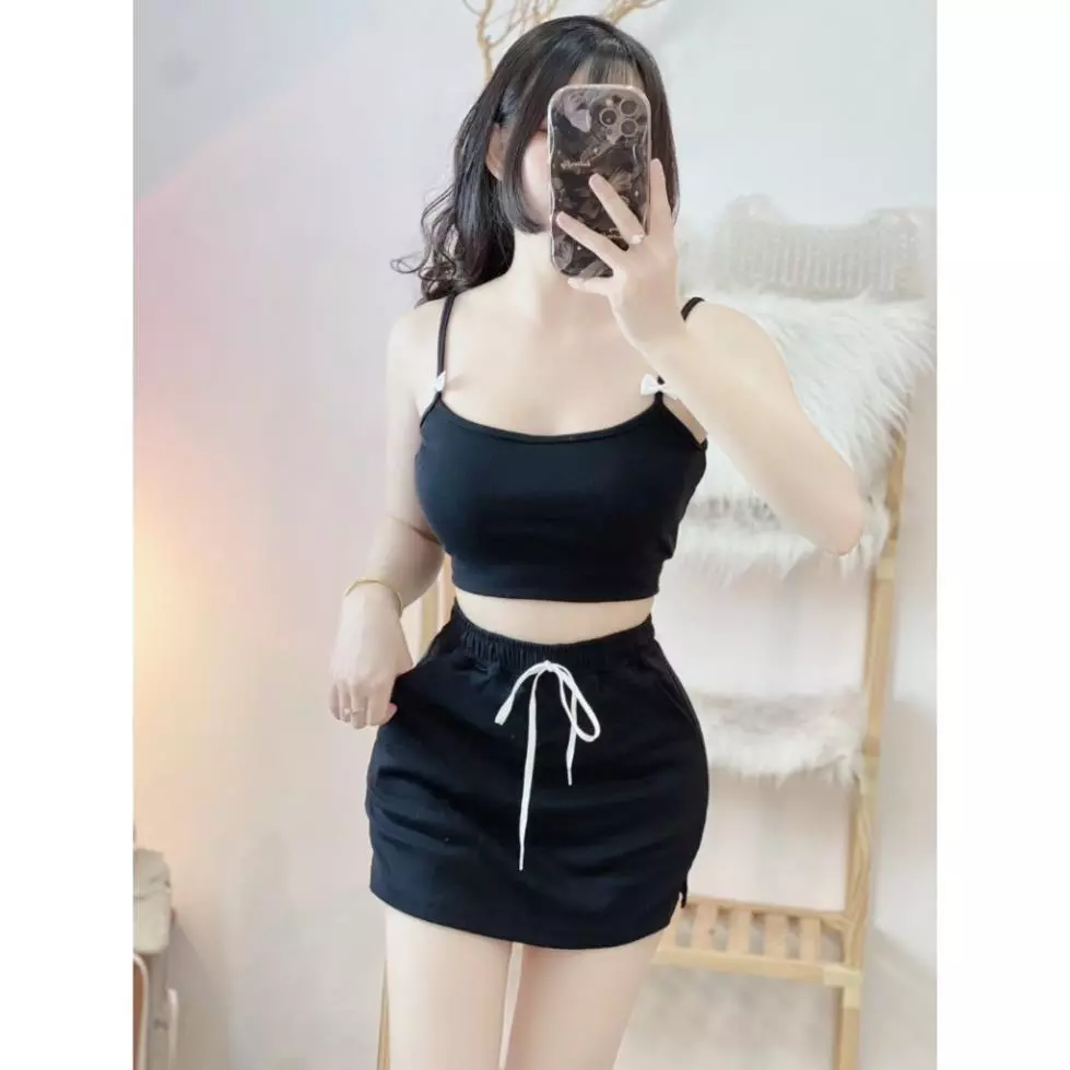 Sét bộ áo 2 dây croptop đính nơ dây phối chân váy chữ A trơn cực xinh YBM