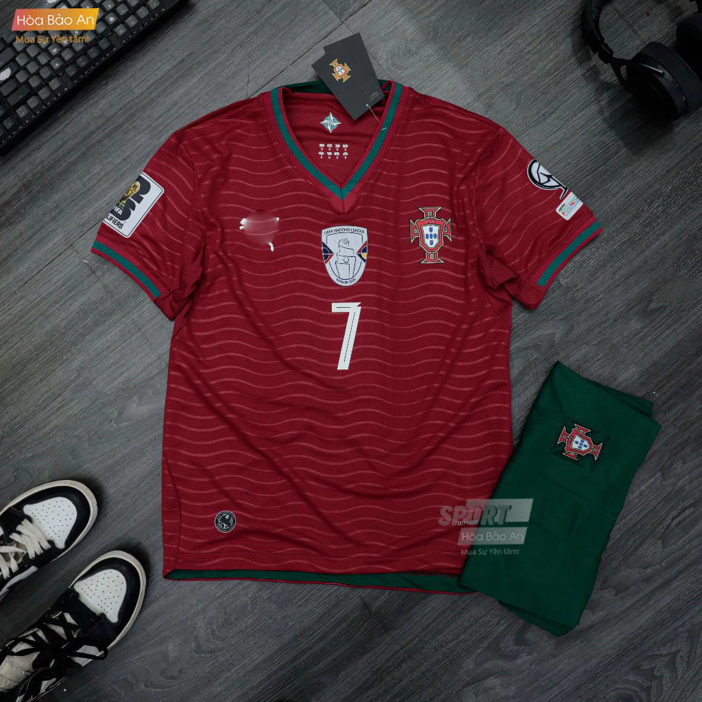 Bộ Quần Áo Bóng Đá Đội Tuyển Bồ Đào Nha WC 2026- Vải thái cao cấp in tên số Ronaldo 7 - theo yêu cầu
