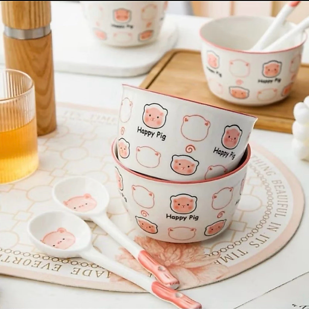 TẶNG KÈM THÌA -Set 2 Bát Kèm 2 Thìa Họa Tiết Hoạt Hình dâu hồng-- QUADAO DỄ THƯƠNG
